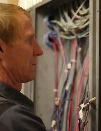 Builder’s Electric — electrical work by Builder’s Electric at an electrical project, Eugene, Oregon
