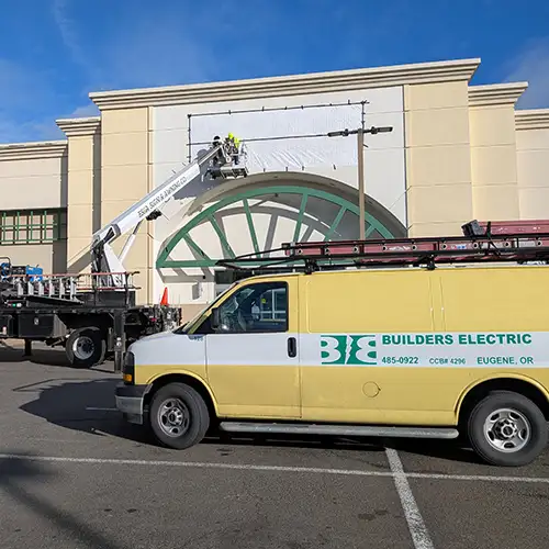 Builder’s Electric — showroom lighting at Kelly's Appliances Green Acres showroom, Eugene, Oregon